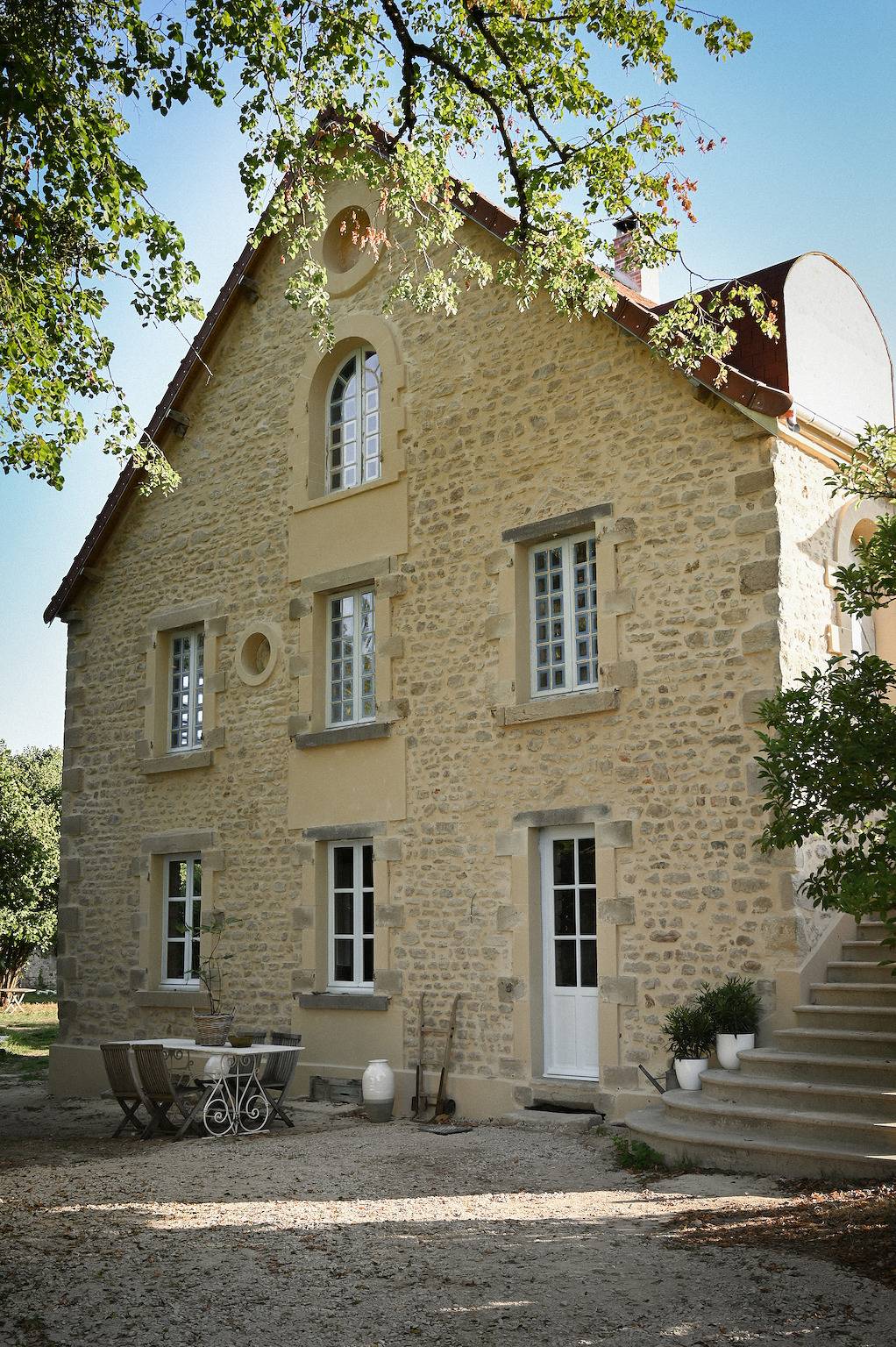 Authentic Castle Pavilion at Private estate of Chateau des Forges in Commentry, Région de Montluçon