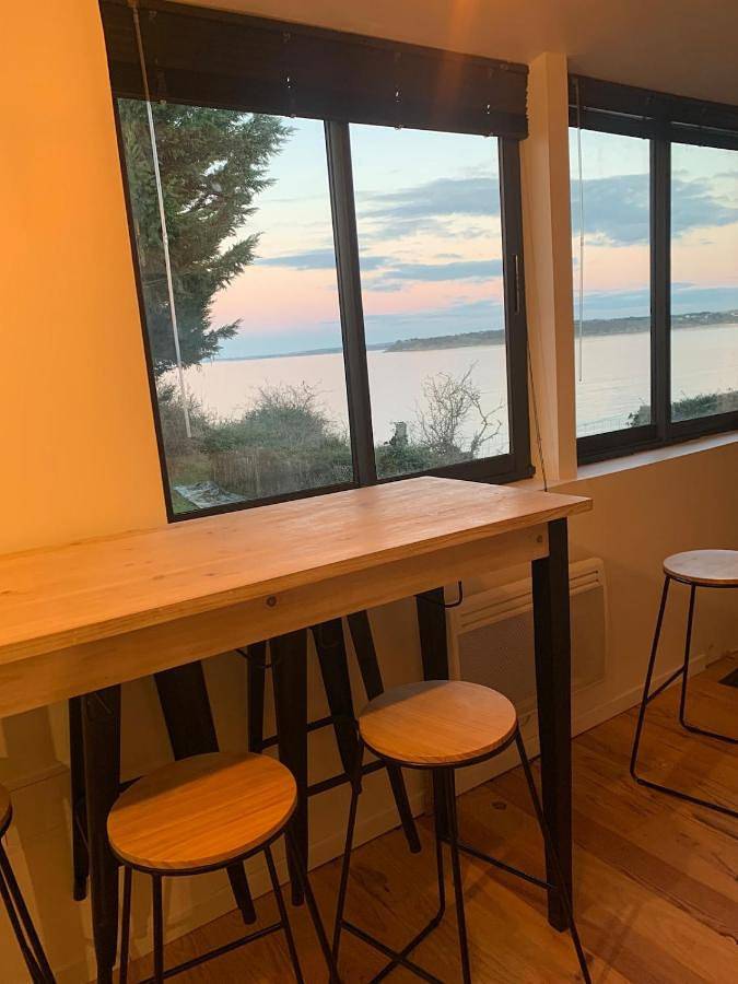 Gîte pour 4 personnes, avec jardin ainsi que terrasse et vue dans Plage du Valais