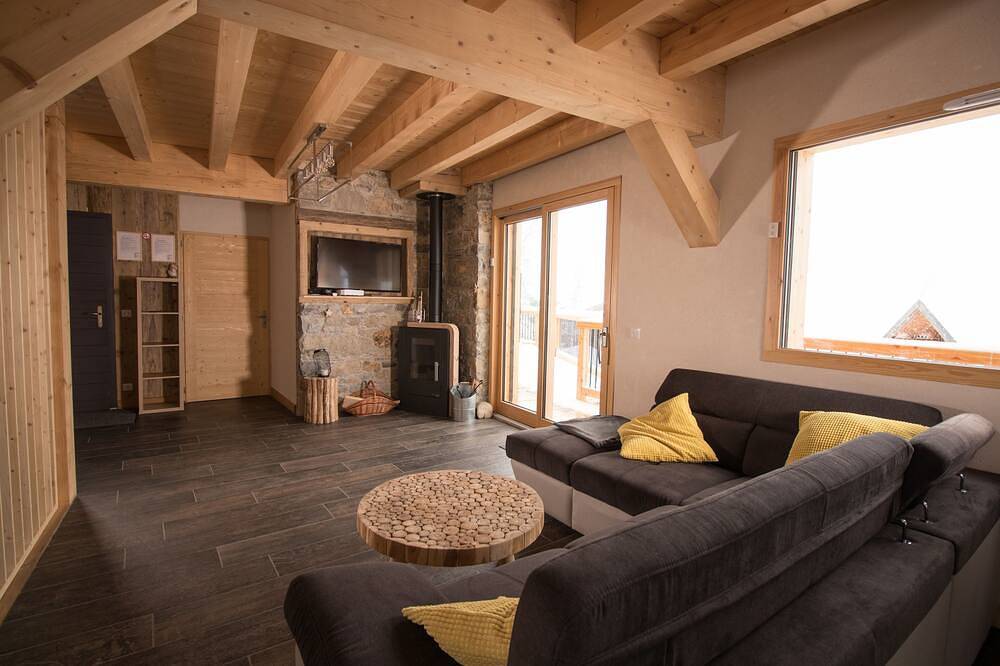 Luxuriöses Chalet im Ferienort Montchavin-les-Coches. in La Plagne, Bellentre