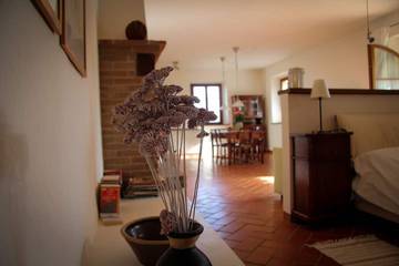 Agriturismo per 4 Persone in Urbino, Valle del Metauro, Foto 2