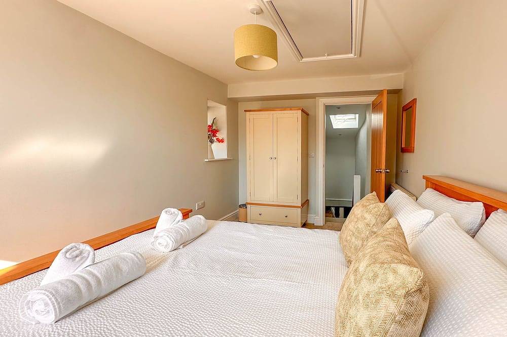 A hidden gem with the appeal of a traditional Yorkshire Dales Cottage - dog friendly, pubs nearby in Reeth, Yorkshire Dales National Park