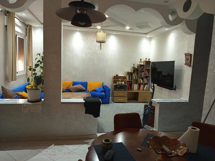Gîte pour 2 personnes, avec terrasse ainsi que piscine et vue dans Larache