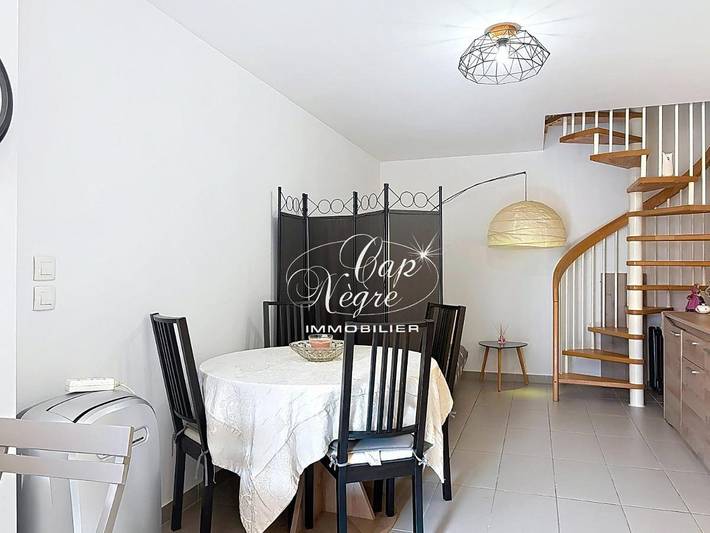 Gîte pour 4 personnes, avec terrasse dans Plage De Sainte Claire - 4