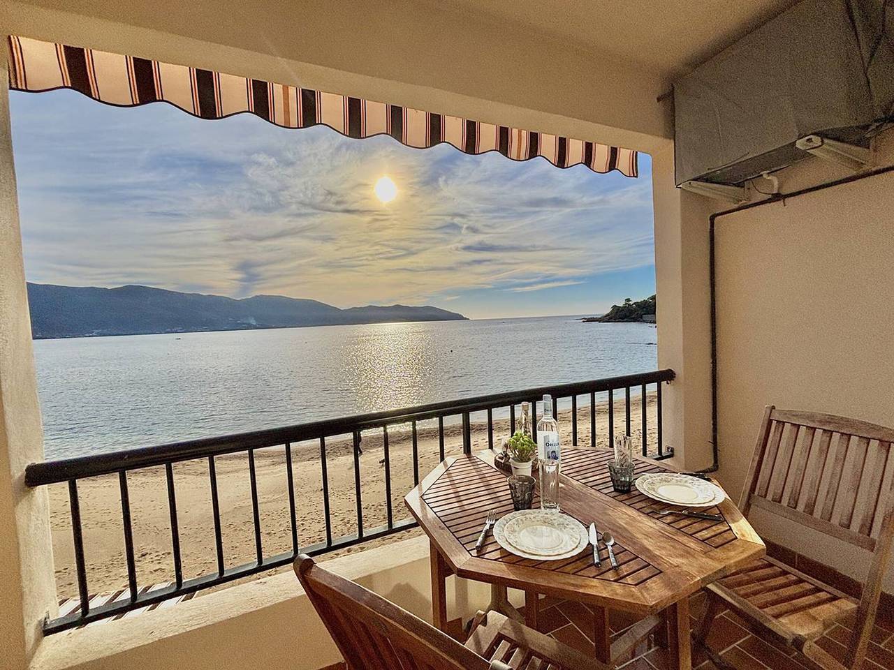 Ganze Wohnung, Studio in Tiuccia am Meer mit Klimaanlage in Casaglione, Ajaccio und Umgebung