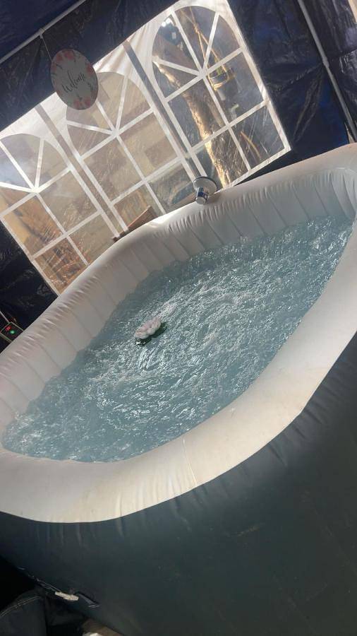 Appartement de vacances pour 2 personnes, avec jacuzzi ainsi que terrasse et jardin, animaux acceptés