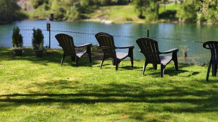 Location de vacances pour 3 personnes, avec vue sur le lac ainsi que vue et jardin à Belœil - 4