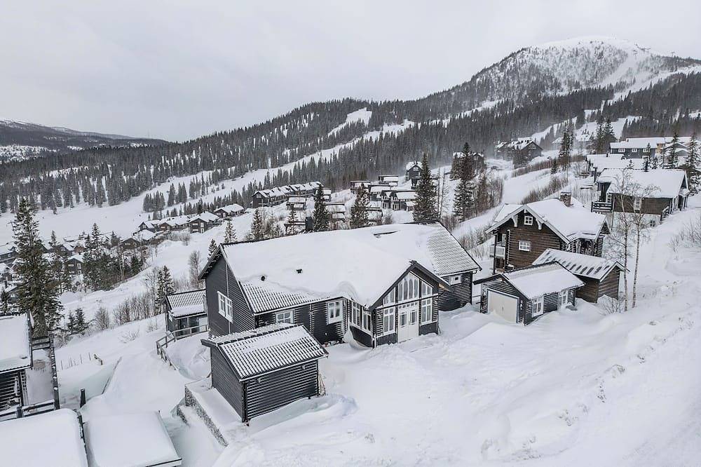 Amazing ski in/ski out Chalet in Åre - Övre Sadelvägen Ski Lodge in Are, Jämtland