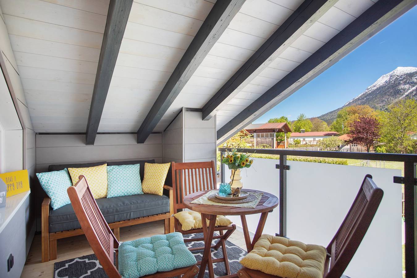 Entire apartment, Apartment 'Im Spatzennest' with Mountain View, Shared Terrace and Wi-Fi in Inzell, Bavarian Alps