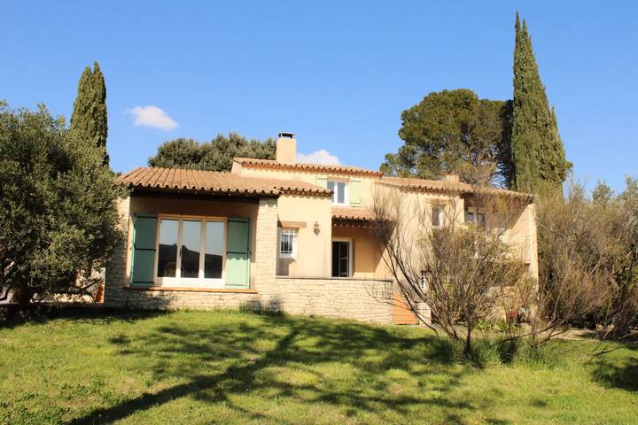 Villa pour 6 personnes, avec jardin - 1