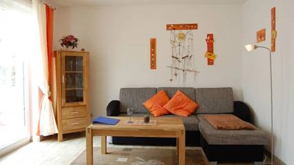 Ferienhaus für 4 Personen in Ahrenshoop, Darß, Bild 2