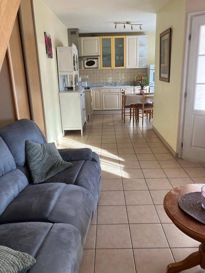 Two-Bedroom House in Morbecque, Région de Dunkerque