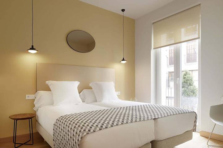 Entire apartment, Eguzki in Playa de la Concha, San Sebastian