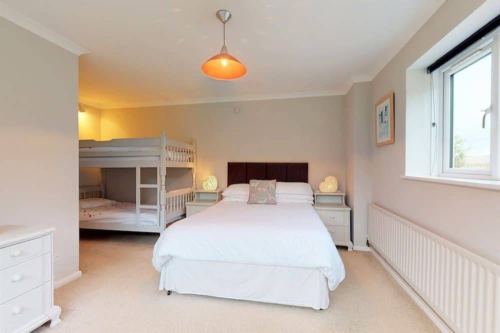 Apartamento entero, 4 * Oro Apartamento Planta Baja en Swanage propia piscina + billar sala interior privado in Swanage, Dorset