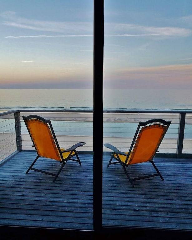 Vacation rental for 10 people, with balcony and hot tub in Fire Island