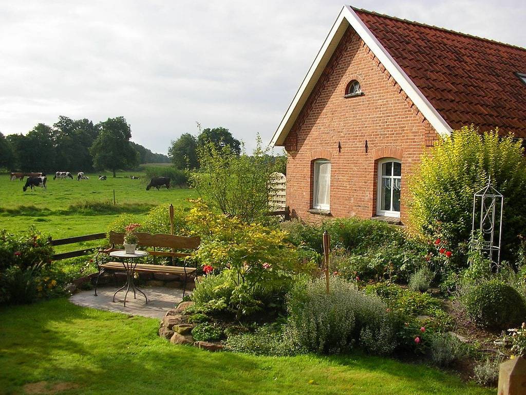 Ferienhaus mit 2 Schlafzimmer in Großefehn, Landkreis Aurich