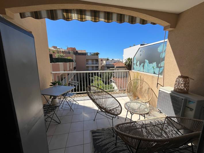 Gîte pour 3 personnes, avec terrasse dans Plage du Capitole - 2