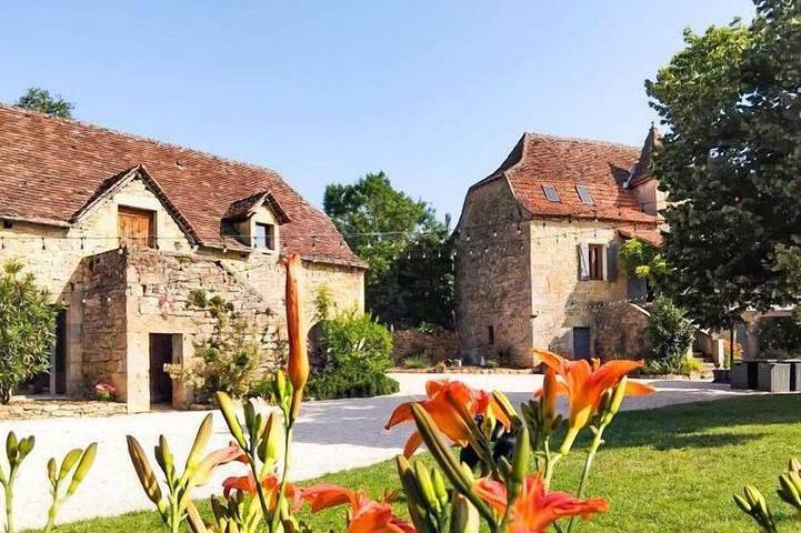 Location de vacances pour 8 personnes, avec Jardin à Faycelles