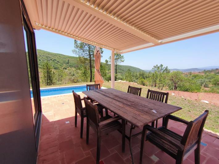 Ferienhaus für 4 Personen, mit Pool und Seeblick sowie Terrasse und Garten an der Algarve - 4