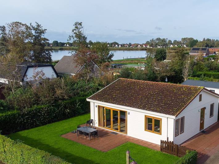 Ferienhaus für 8 Personen, mit Terrasse und Garten in Wervershoof