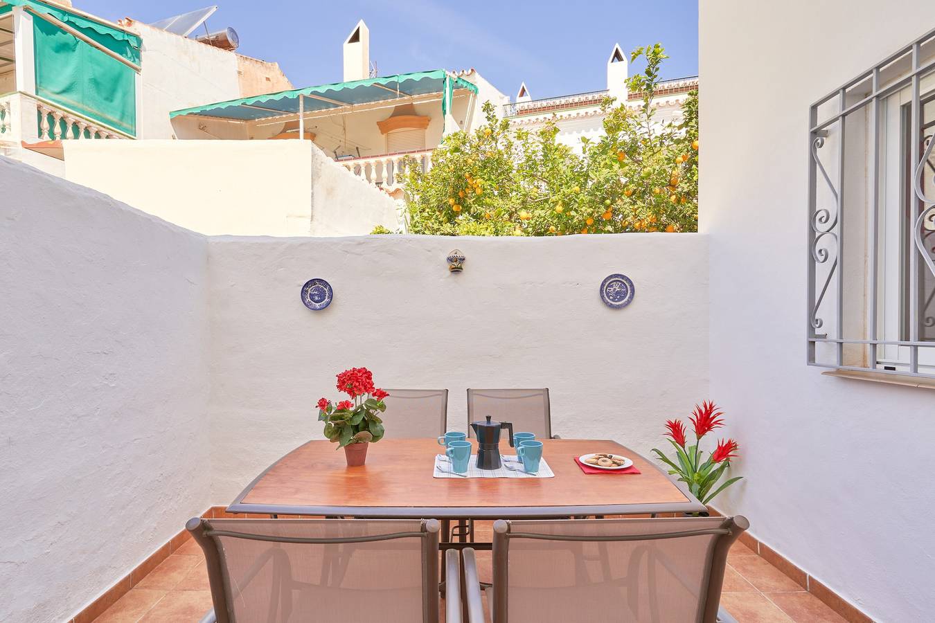 Hel lägenhet, Lägenhet för 4 Personer med barnpool in Nerja, Costa del Sol