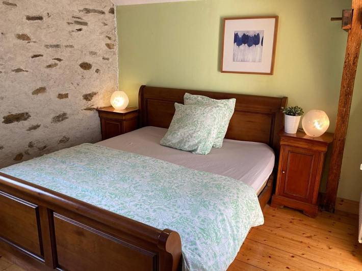 Location de vacances pour 2 personnes, avec vue et piscine ainsi que jardin et terrasse à Nort-sur-Erdre - 4