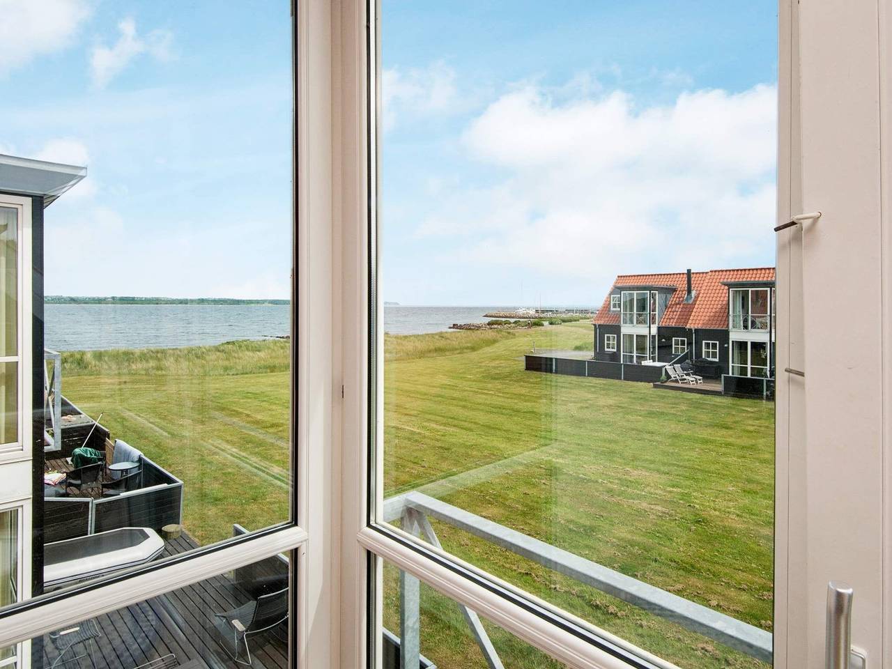 Spa-Ruckzug am Kanal -- By Traum Ferienwohnungen in Juelsminde, Kleiner Belt