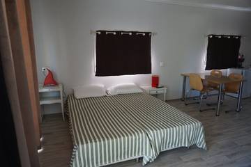 Gîte pour 4 personnes, avec terrasse à Millau