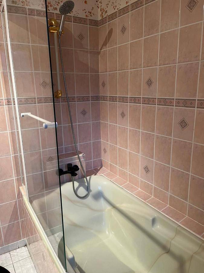 Location de vacances pour 6 personnes, avec vue et jardin à Montgreleix - 3