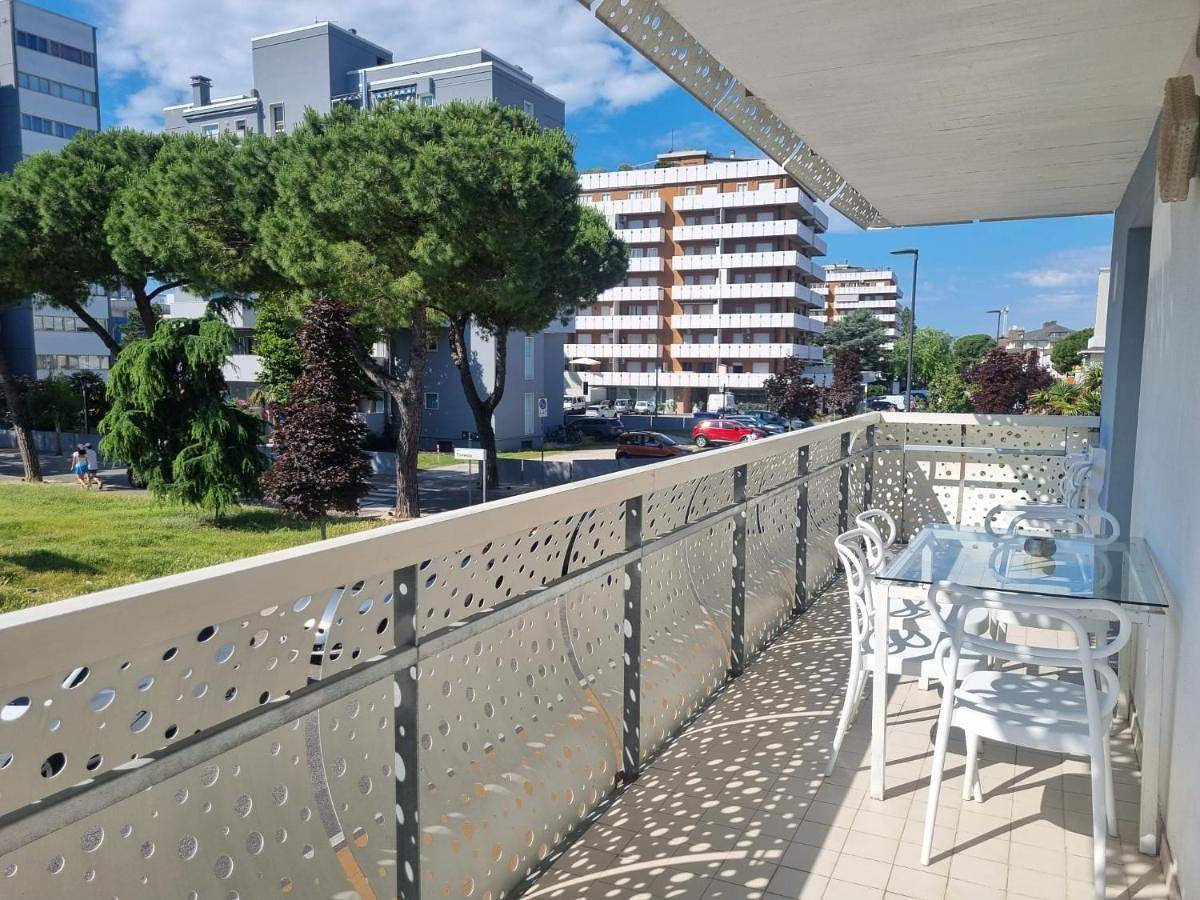 Aparthotel Holiday in Lignano Sabbiadoro, Province d'Udine