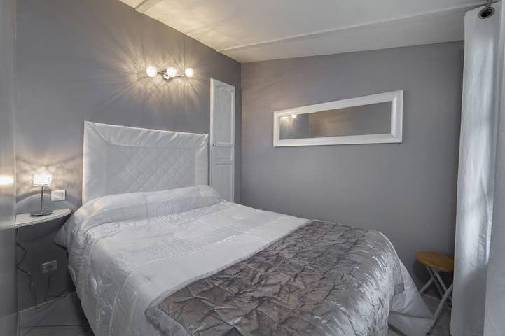 Maison de vacances pour 2 personnes, avec jardin et terrasse en Provence-Alpes-Côte d'Azur - 2