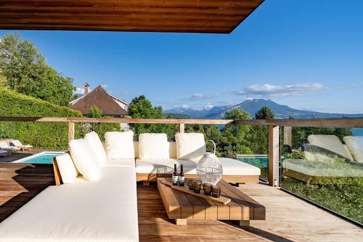 Villa pour 10 personnes, avec vue et vue sur le lac ainsi que piscine et jardin sur le Lac d'Annecy - 4