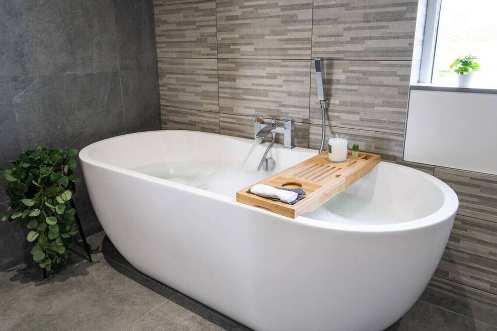 Lily's Pad · Escape Ordinary at Lily's Pad ~ Luxury~Lough Shore in Grafschaft Fermanagh