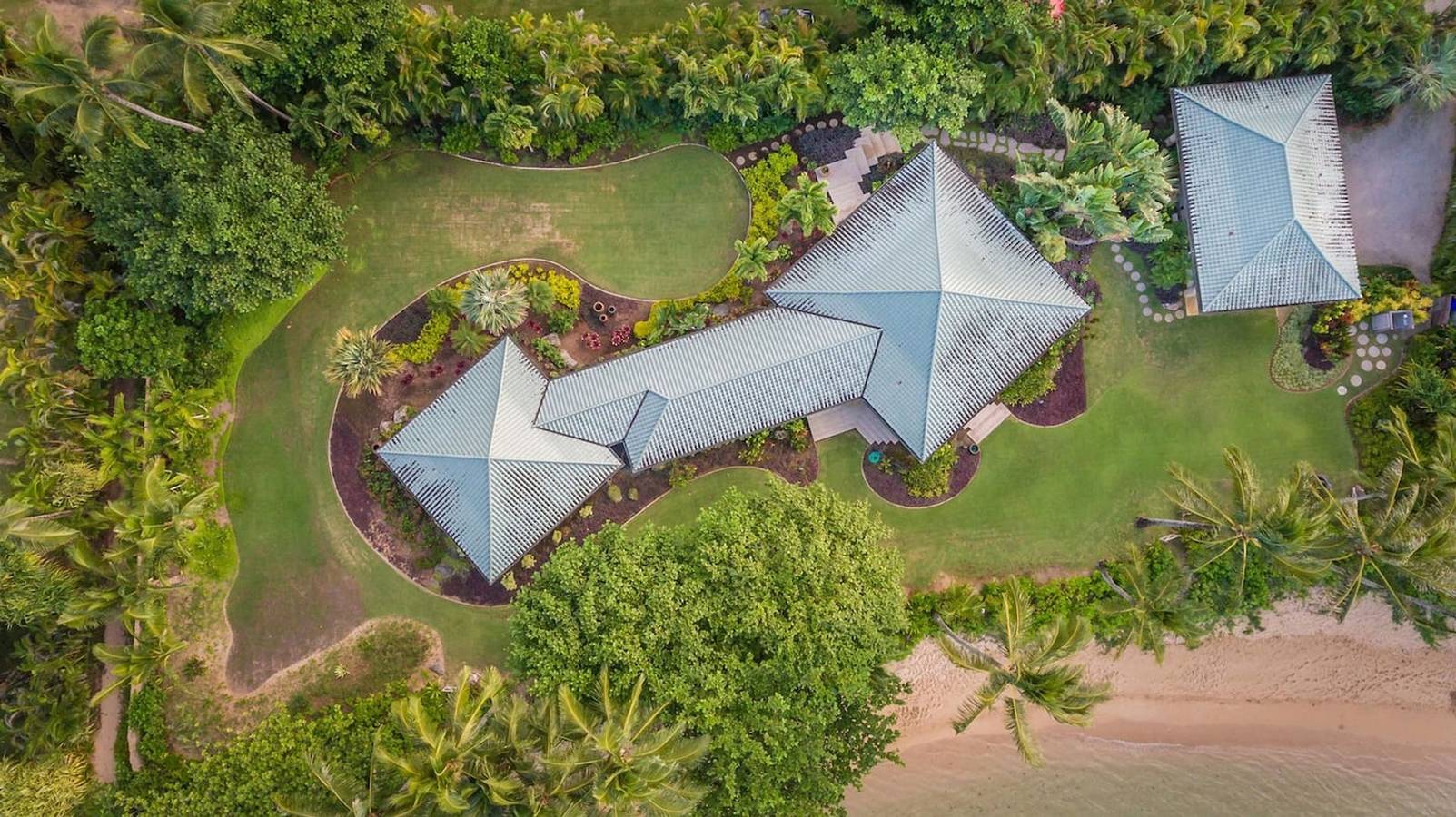 Anini Beachfront Home in Kalihiwai, Anini Beach