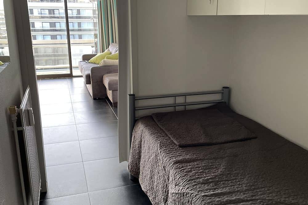 Appartement entier, Ravissant studio vue sur mer avec piscine couverte in La Panne, Côte belge