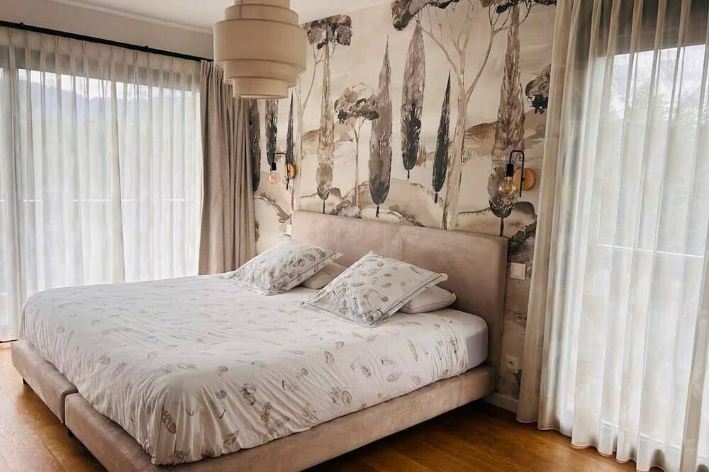 House T5 with swimming pool T5bedrooms Annecy in Cran-Gevrier, Annecy (Gemeinde)