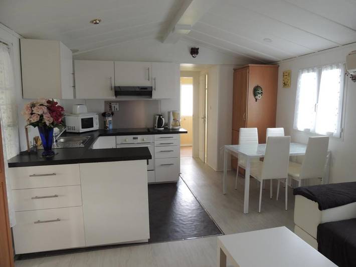 Camping pour 4 personnes, avec piscine et jardin à Talmont-Saint-Hilaire - 3