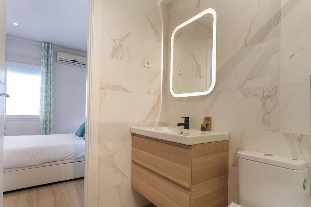 Ganze Wohnung, Universidad Iv apartment  in  Madrid in Tetuán, Madrid