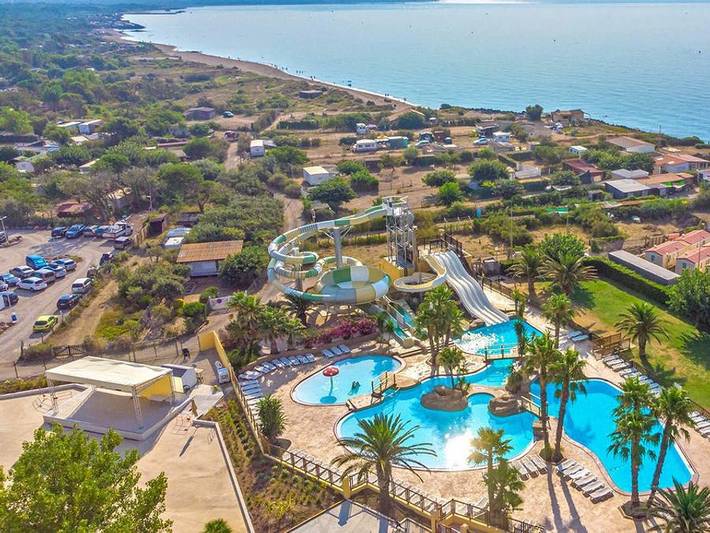 Glamping voor 4 personen, met Terras en Kinderzwembad in Languedoc-Roussillon