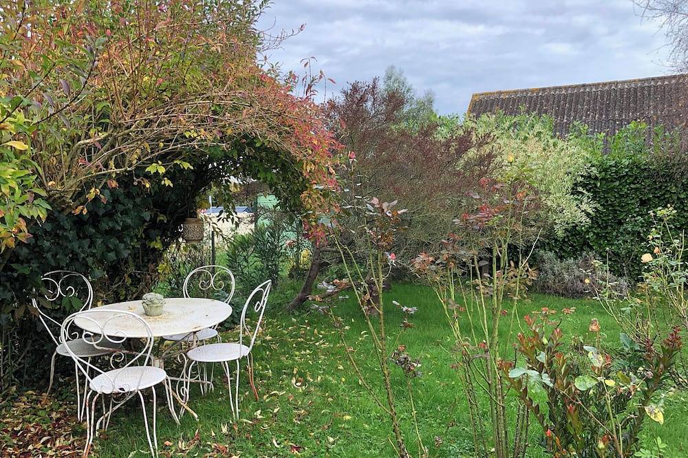 Maison cosy avec Jardin – Idéalement située Côte d’Émeraude in Miniac-Morvan, Région de Saint-Malo