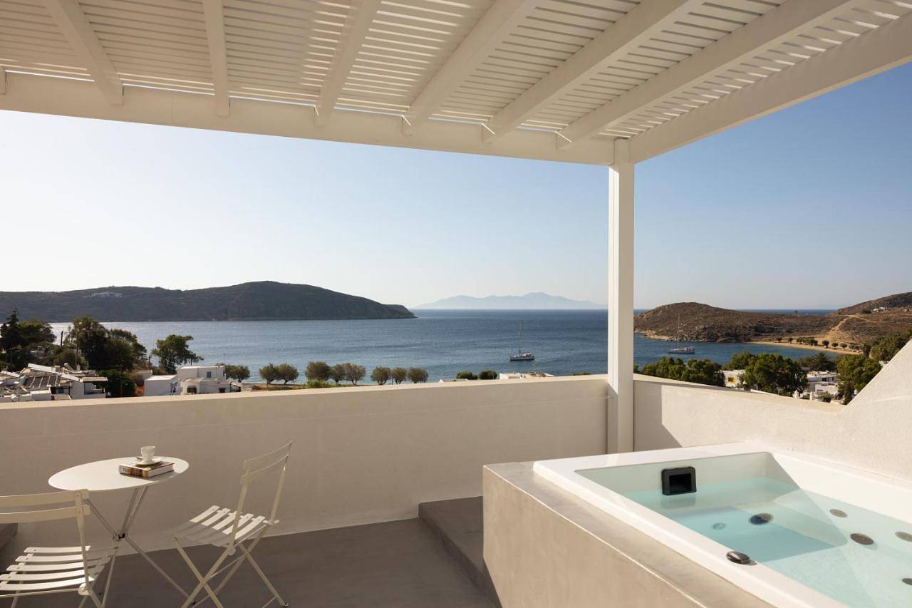 Nōstos Serifos in Ramos, Sérifos