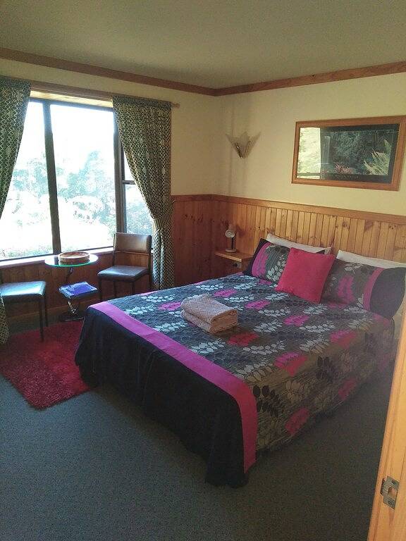 Log cabin for 3 people in Western Australia