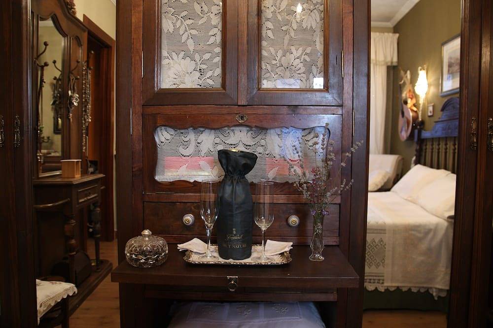 Ganze Wohnung, Ländlichem Charme im Herzen der Innenstadt in León, Cordillera Cantábrica