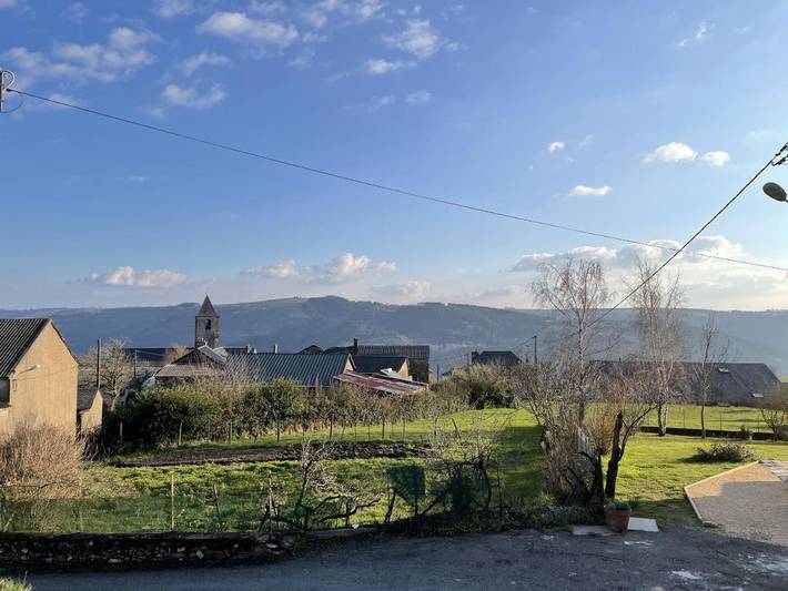 Location de vacances pour 4 personnes, avec jardin à Connac - 3