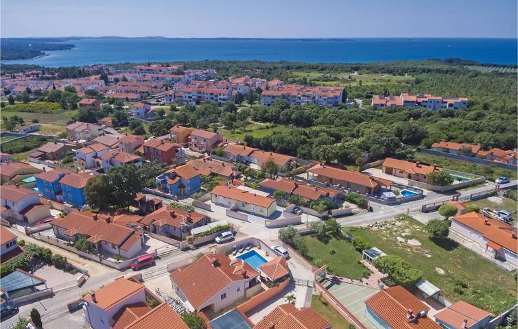 Ferienhaus für 8 Personen in Peroj - 2