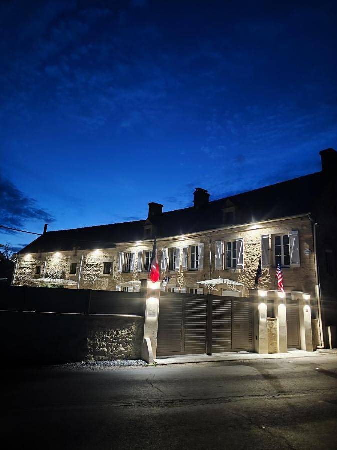 La ferme aux chats in Formigny, Région de Bayeux