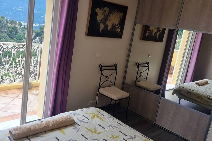 Location de vacances pour 8 personnes, avec balcon et jardin à Aspremont - 3