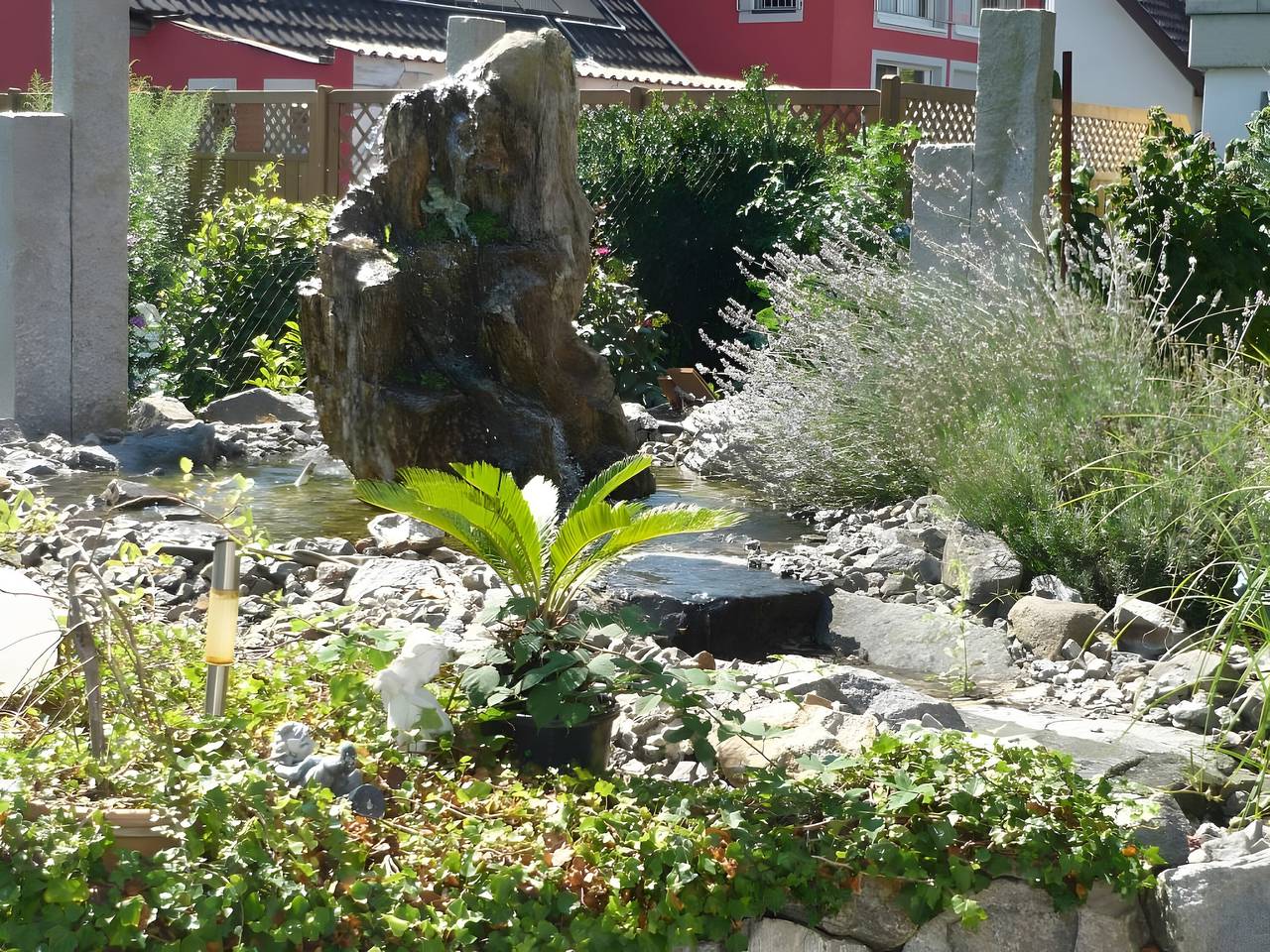 Ganze Wohnung, Ferienwohnung 'Carpe Diem' mit gemeinsamer Terrasse, Gemeinschaftsgarten und Wlan in Europa-Park, Rust