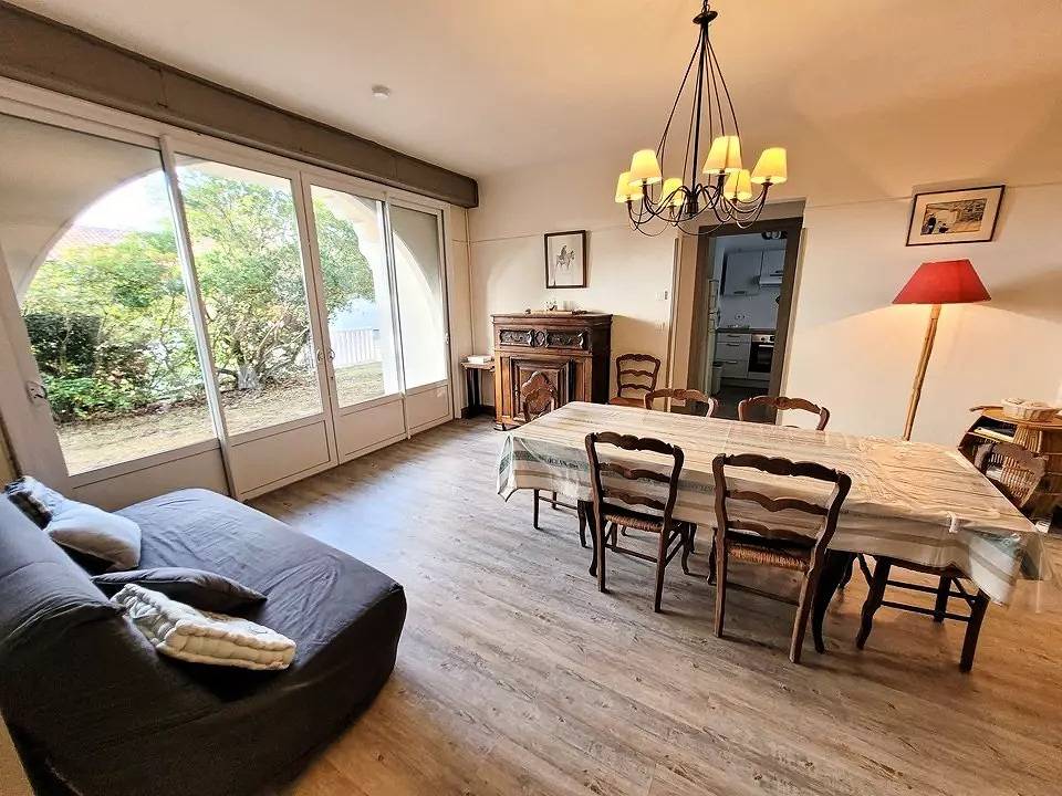 Villa Tournebride. La costa este del lago marino Hossegor. Wi-Fi gratuito in Lago de Hossegor, Hossegor