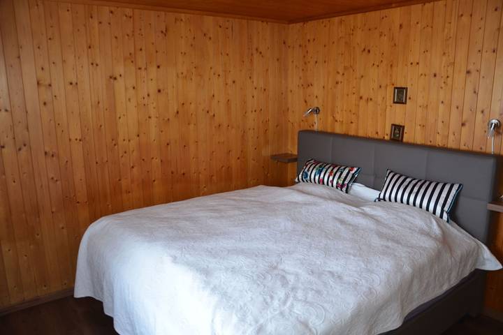 Ganze Ferienwohnung, Chalet am Tobelbach - 4.5 Zimmer Chalet in Flumserberg, Flums