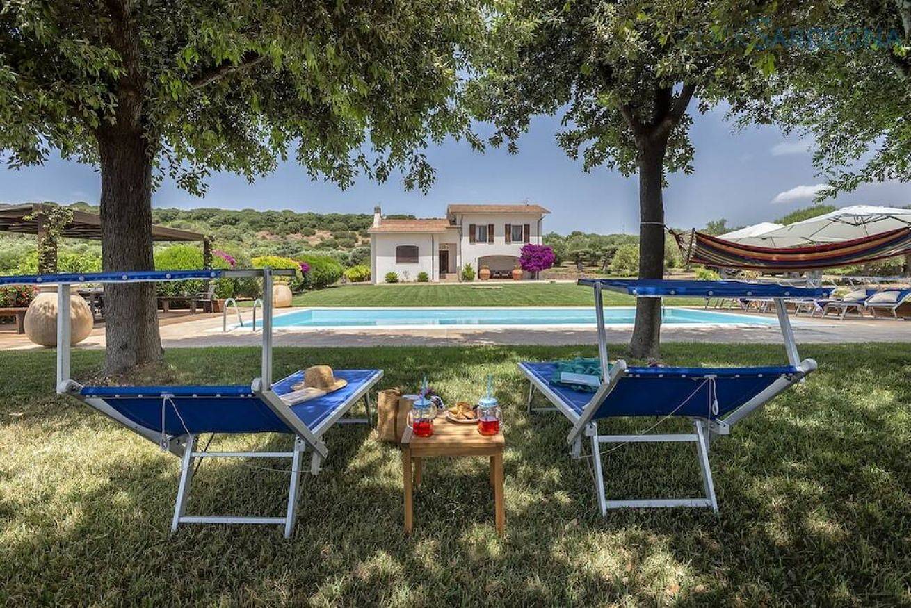 Villa Emanuel Vista mare spettacolare, con piscina indipendente in Alghero, Provincia di Sassari